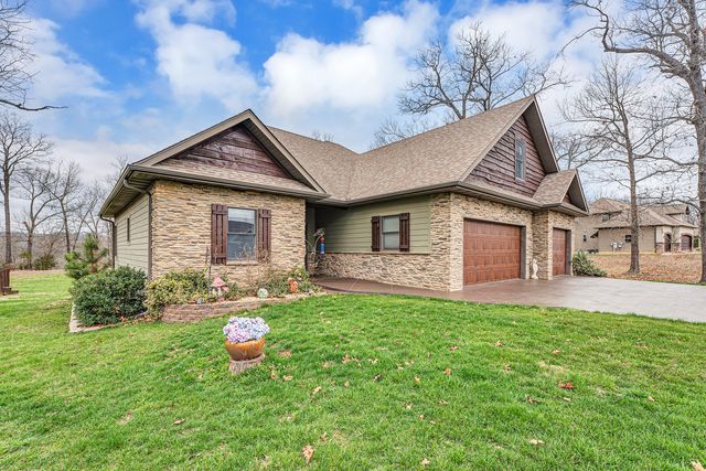 363 Limestone Drive, Branson West, MO 65737