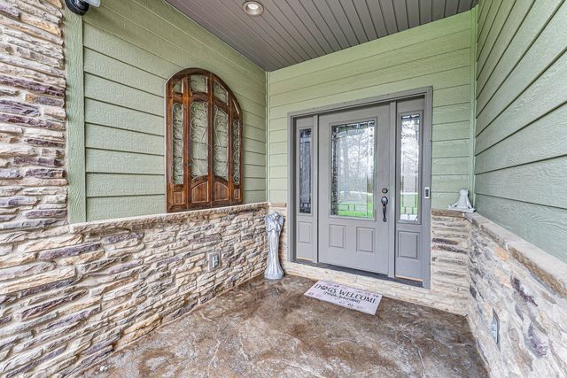 363 Limestone Drive, Branson West, MO 65737