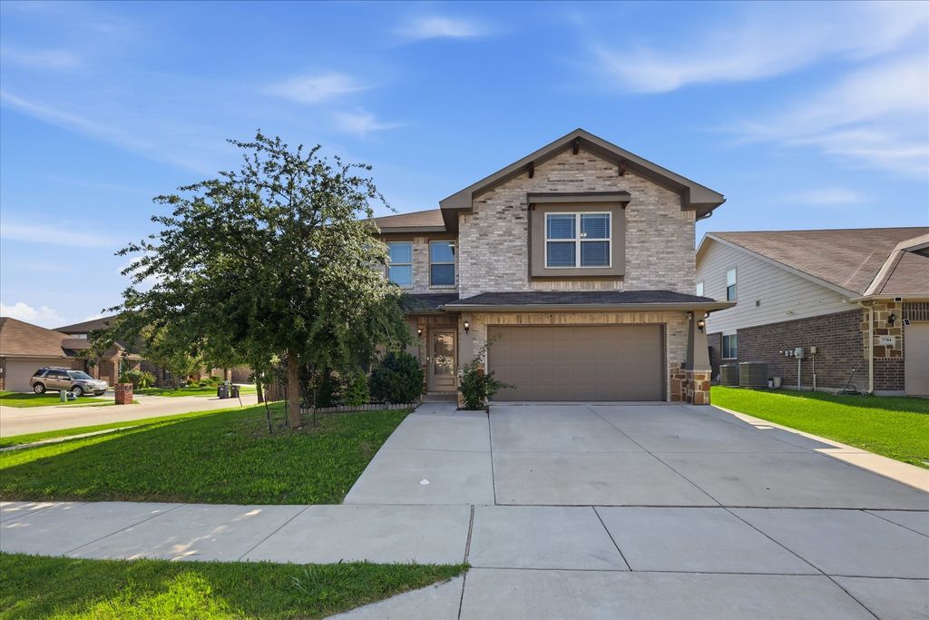 7708 Boat Wind Road, Fort Worth, TX 76179