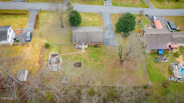 237 Paramount Drive, Bristol, TN 37620