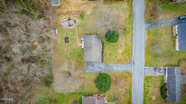 237 Paramount Drive, Bristol, TN 37620