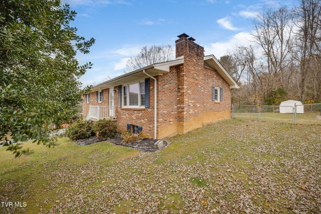 237 Paramount Drive, Bristol, TN 37620