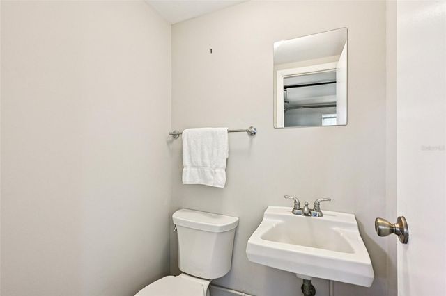 8507 SYNHOFF DRIVE, Jacksonville, FL 32216