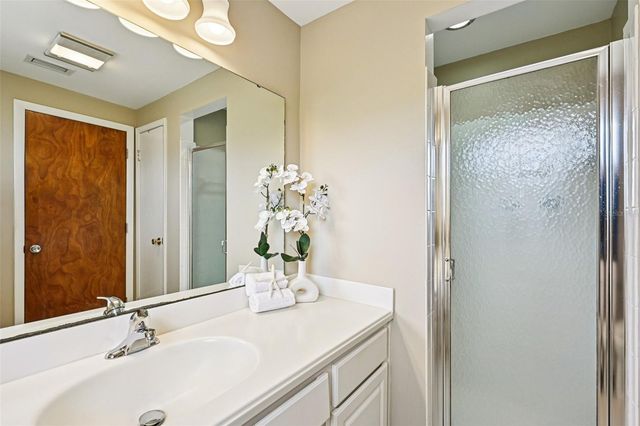 8507 SYNHOFF DRIVE, Jacksonville, FL 32216