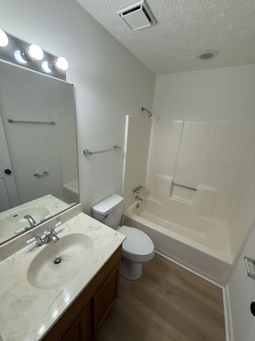 809 Neelys Chase Dr, Madison, TN 37115