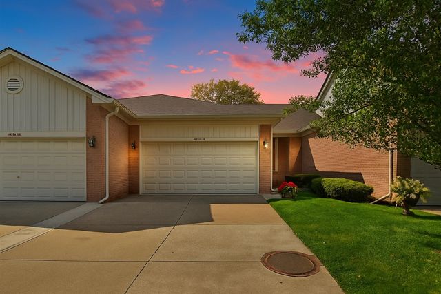 26430 Sanajo Court 20, Chesterfield, MI 48051