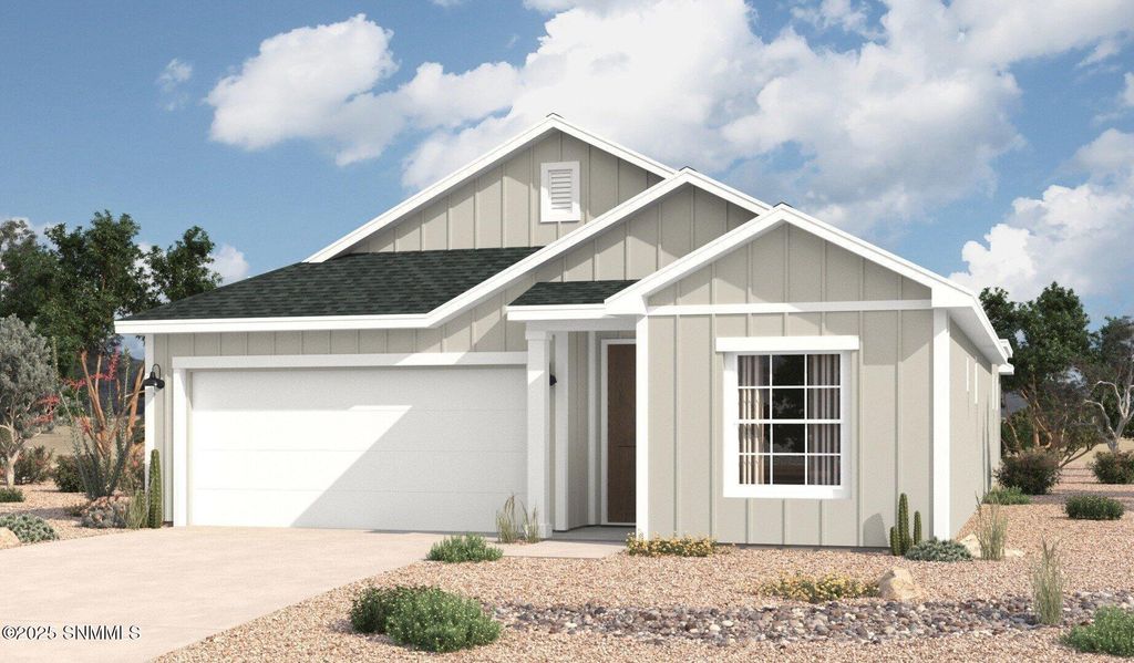 5032 Trumbull Avenue, Las Cruces, NM 88012