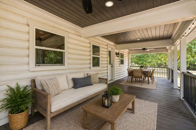 3098 Log Cabin Lane, Crestview, FL 32539