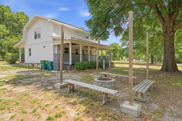 3098 Log Cabin Lane, Crestview, FL 32539