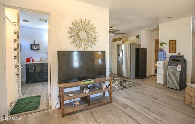 1613 S 5TH Street, Phoenix, AZ 85004