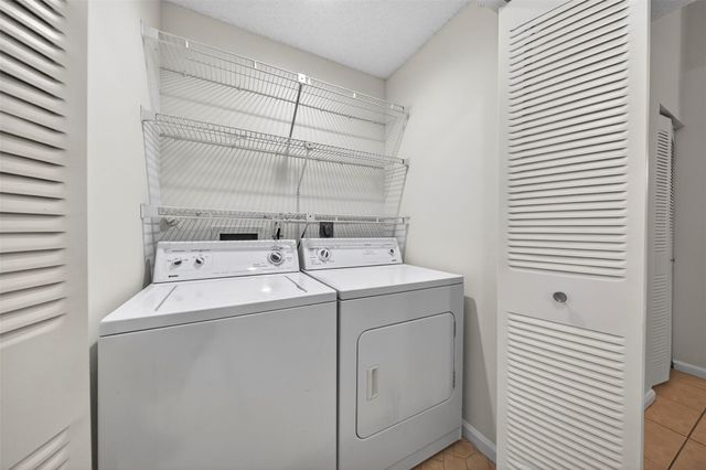 489 HARDWOOD PL 489, Boca Raton, FL 33431