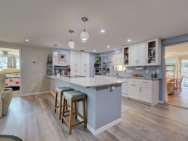 2698 VALENCIA ROAD, Venice, FL 34293