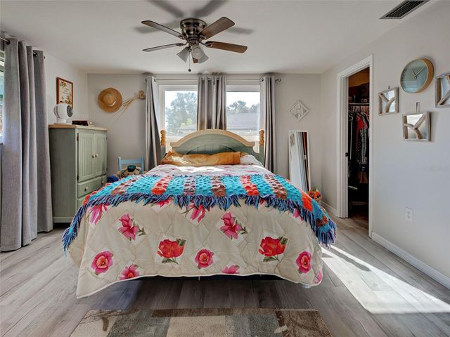 2698 VALENCIA ROAD, Venice, FL 34293