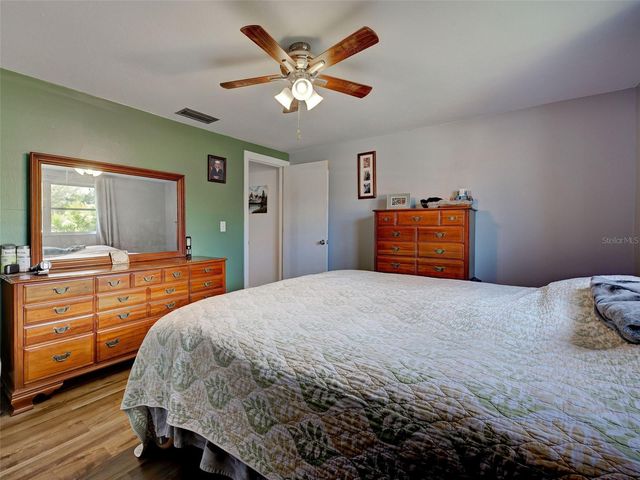 2698 VALENCIA ROAD, Venice, FL 34293