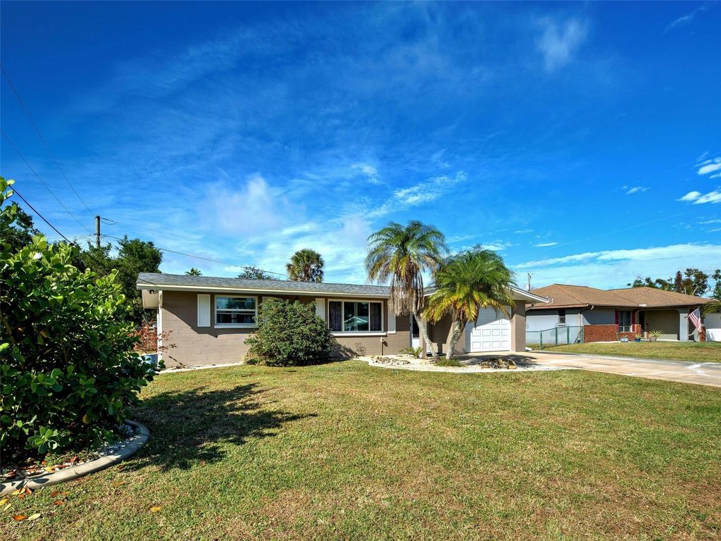 2698 VALENCIA ROAD, Venice, FL 34293