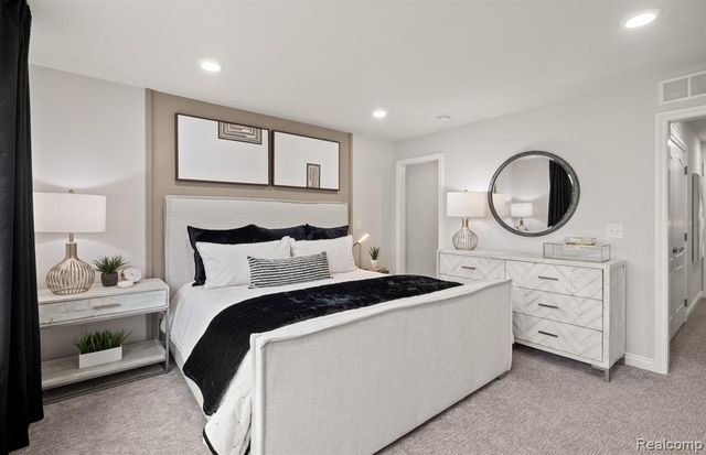 352 North Sydney Court, Plymouth, MI 48170