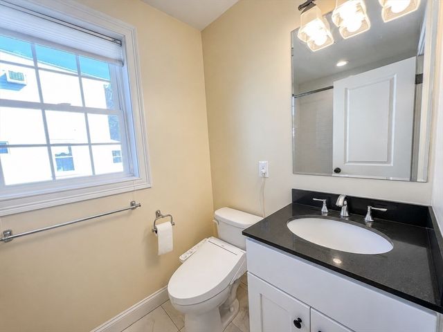 16 Mott St 16, Arlington, MA 02474