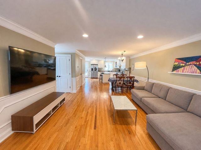 16 Mott St 16, Arlington, MA 02474
