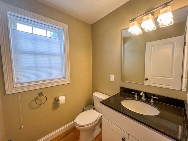 16 Mott St 16, Arlington, MA 02474