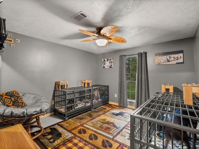 149 Methodist Landing Rd, Leesville, LA 71446