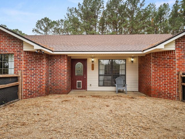 149 Methodist Landing Rd, Leesville, LA 71446