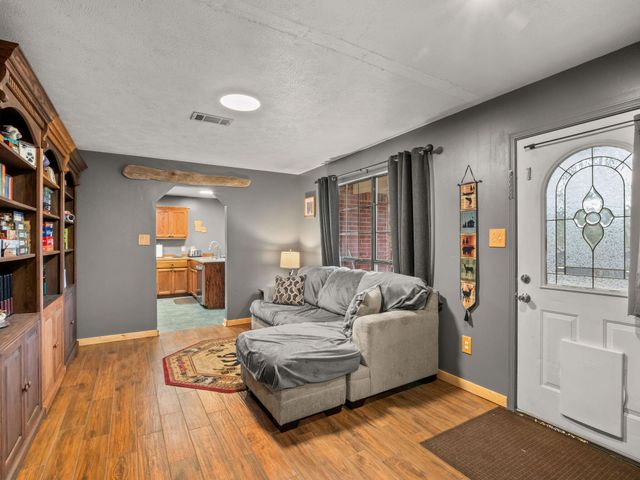 149 Methodist Landing Rd, Leesville, LA 71446