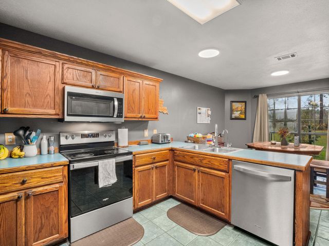 149 Methodist Landing Rd, Leesville, LA 71446