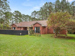 149 Methodist Landing Rd, Leesville, LA 71446