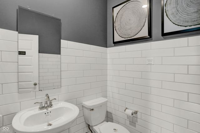 6017 Slippery Elm Bend, Noblesville, IN 46062