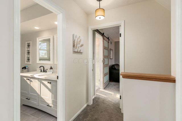251 Northigh Drive, Worthington, OH 43085