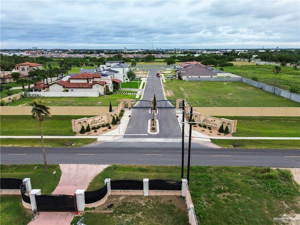 8901 N 9th Street, Mcallen, TX 78504