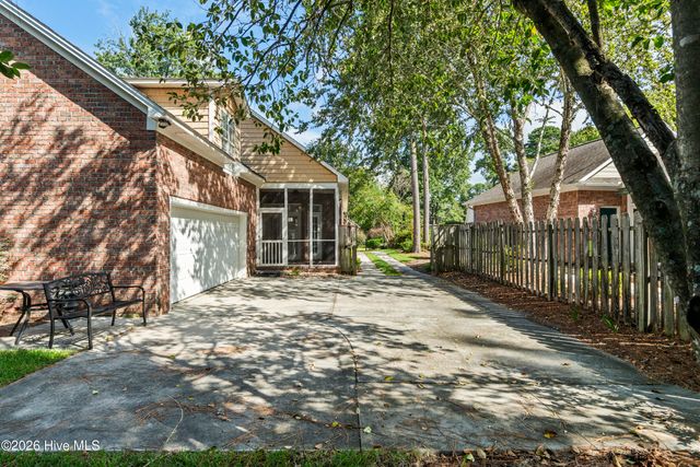 4902 Dewars Circle, Wilmington, NC 28409