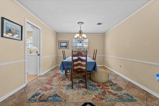 2823 Bayshore Drive, Bacliff, TX 77518