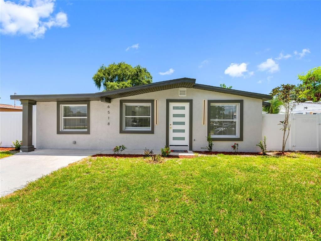 6518 SALINE STREET, Tampa, FL 33634