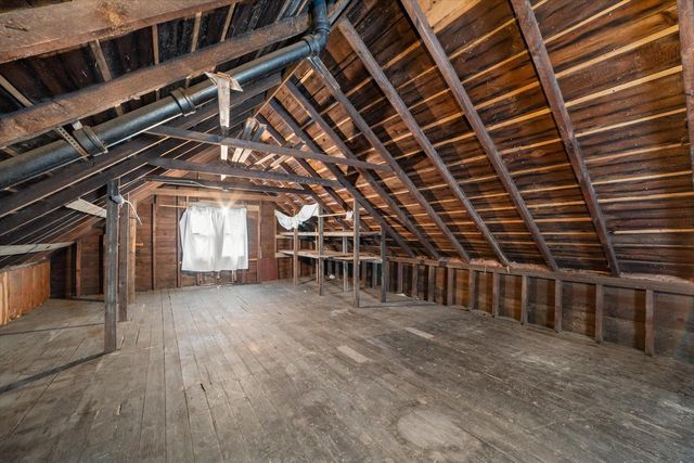 1234 W Scott STREET, Milwaukee, WI 53204