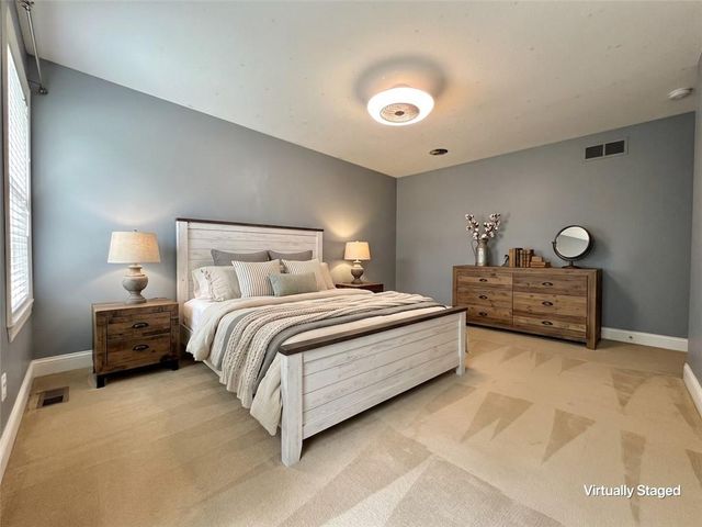 539 Bently Drive, Lawrence, KS 66049
