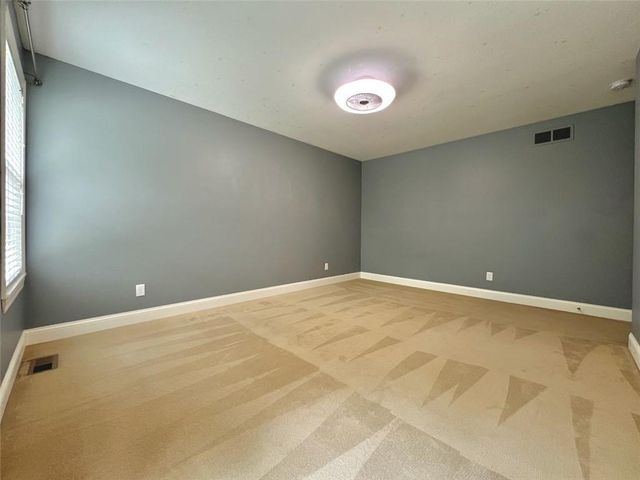 539 Bently Drive, Lawrence, KS 66049