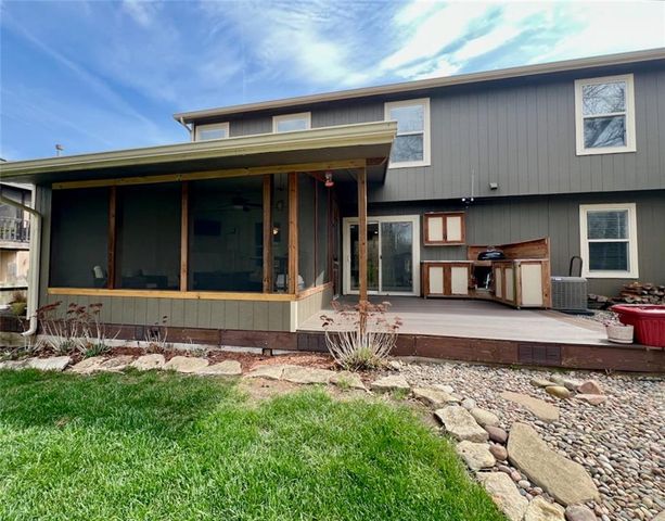 539 Bently Drive, Lawrence, KS 66049