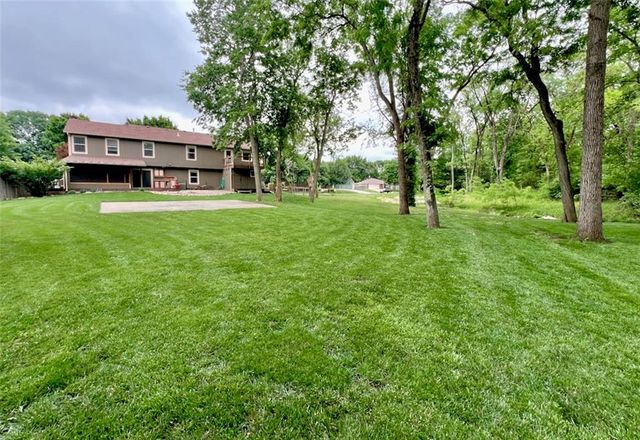539 Bently Drive, Lawrence, KS 66049
