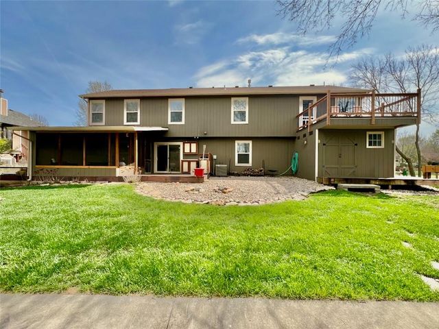 539 Bently Drive, Lawrence, KS 66049