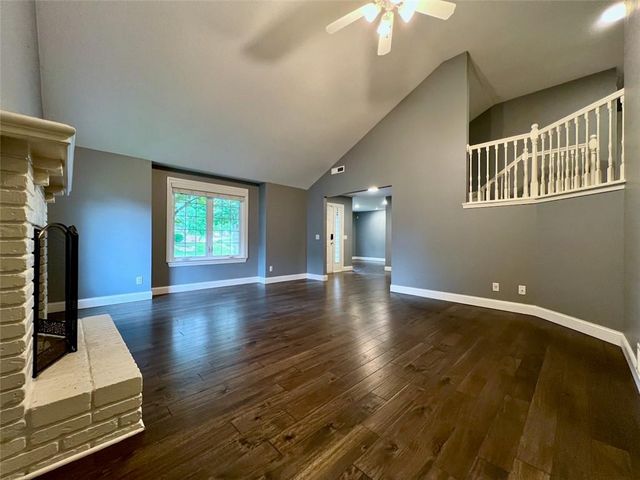 539 Bently Drive, Lawrence, KS 66049
