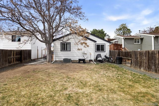 5954 W 77th Drive, Arvada, CO 80003