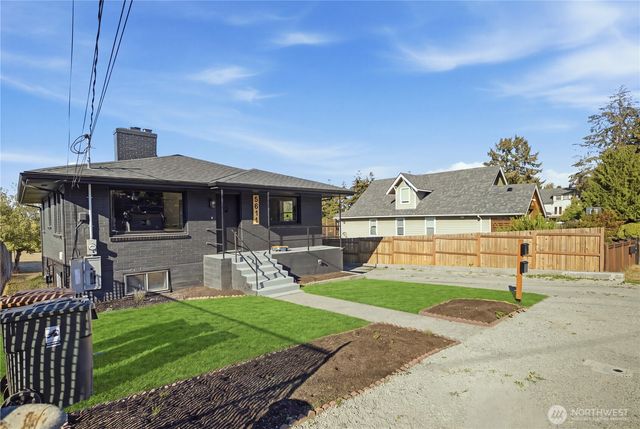 5611 N 48th Street, Tacoma, WA 98407