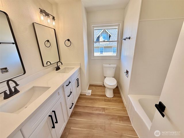 5611 N 48th Street, Tacoma, WA 98407