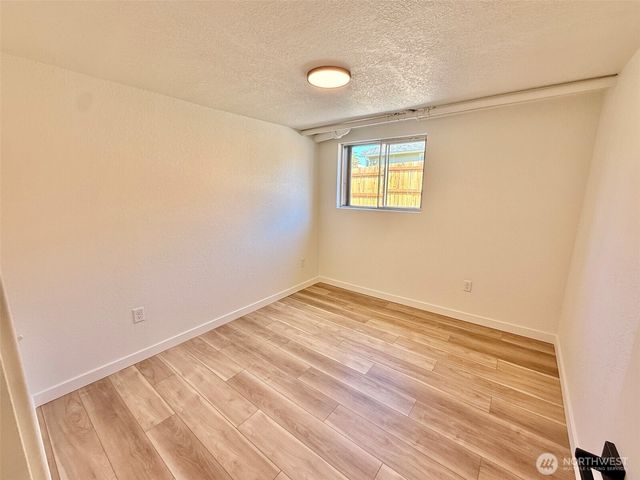 5611 N 48th Street, Tacoma, WA 98407