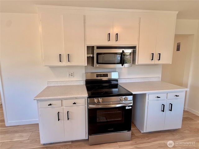 5611 N 48th Street, Tacoma, WA 98407