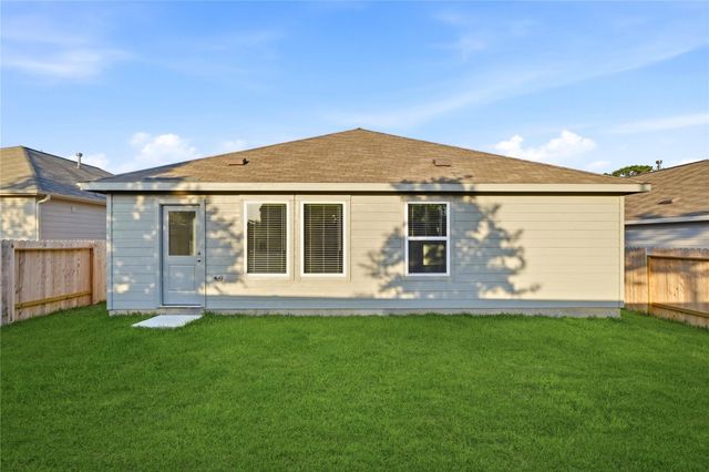 25585 Rose Creek Drive, Cleveland, TX 77328