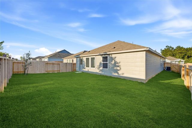 25585 Rose Creek Drive, Cleveland, TX 77328