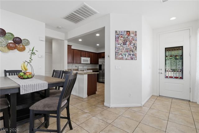 3625 Inverness Grove Avenue, North Las Vegas, NV 89081