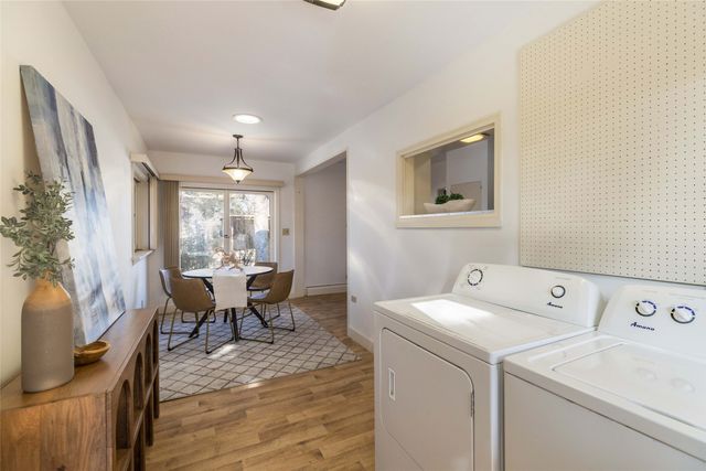 102 Camino Santiago, Santa Fe, NM 87501